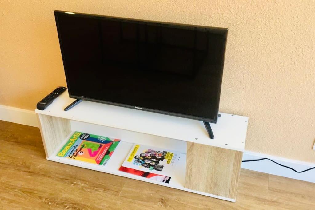 "Axel 8" Studio Proche Gare Avec Balcon Sète Exterior foto